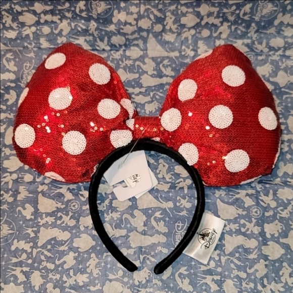 Disney Accessories - MINNIE MOUSE GIANT EARS HEADBAND